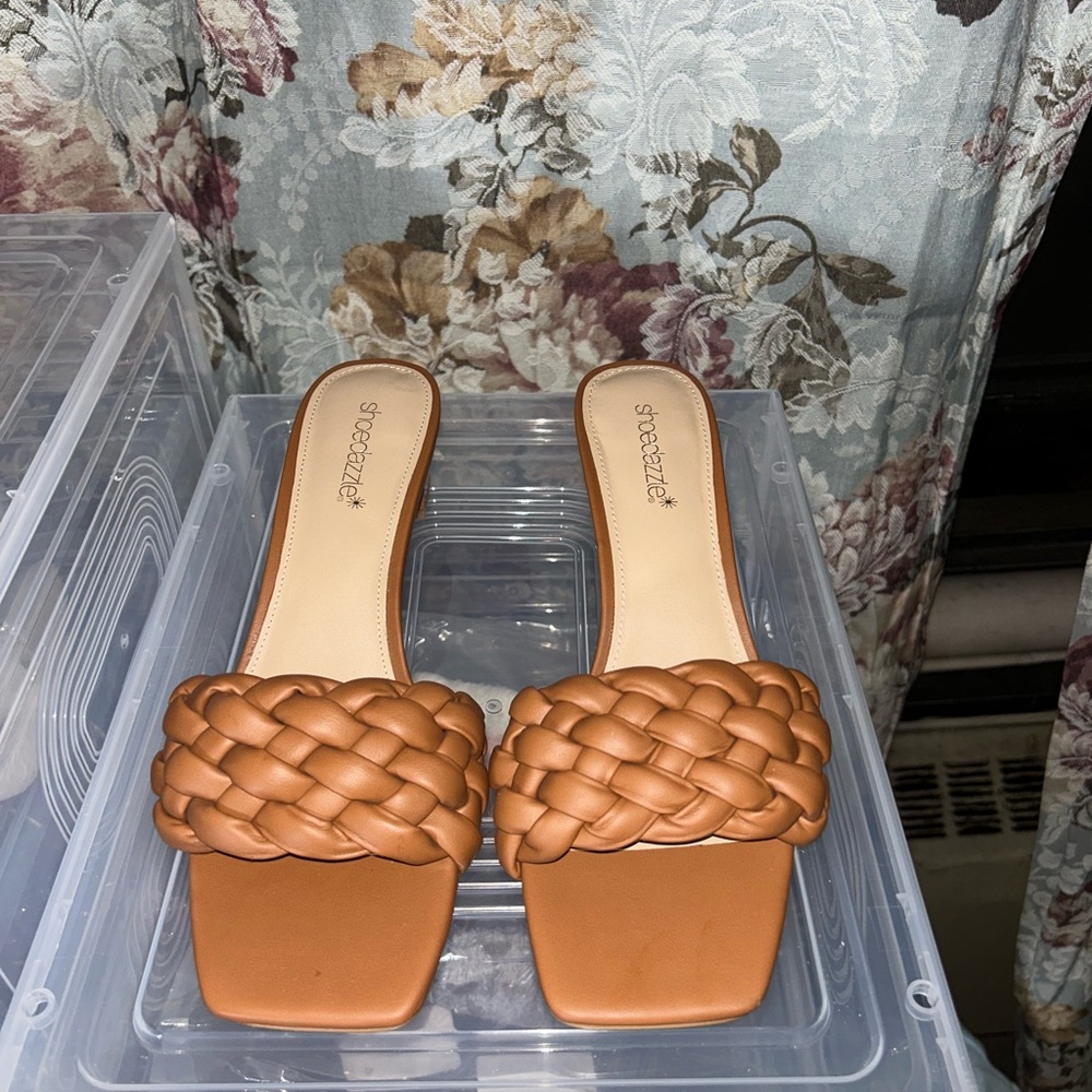 Tan Sandals with Block Heel by ShoeDazzle, Size 9